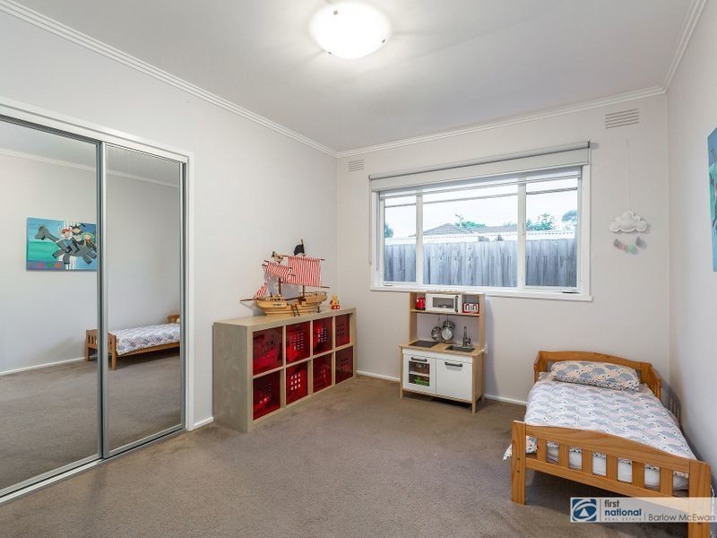 1 Cowra Street, Altona VIC 3018