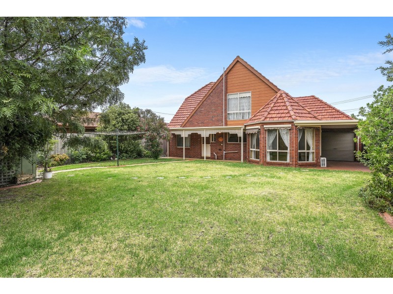 5 Pringle Place, Altona Meadows VIC 3028