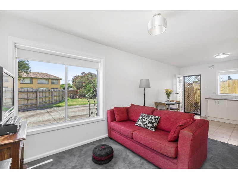 1/14 Jurga Court, Seaholme VIC 3018