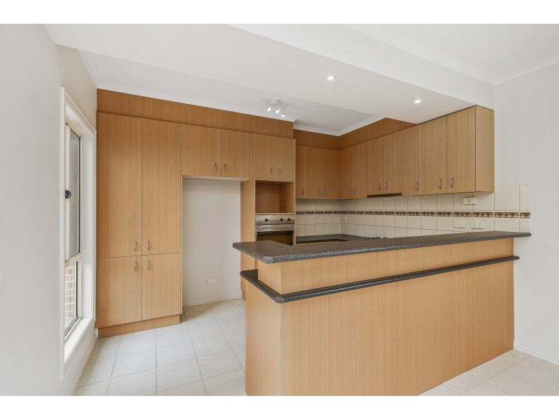 1/34 Bent Street, Altona VIC 3018