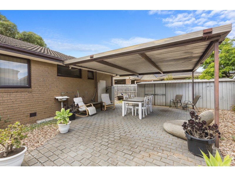 19 Langhorne Street, Altona Meadows VIC 3028