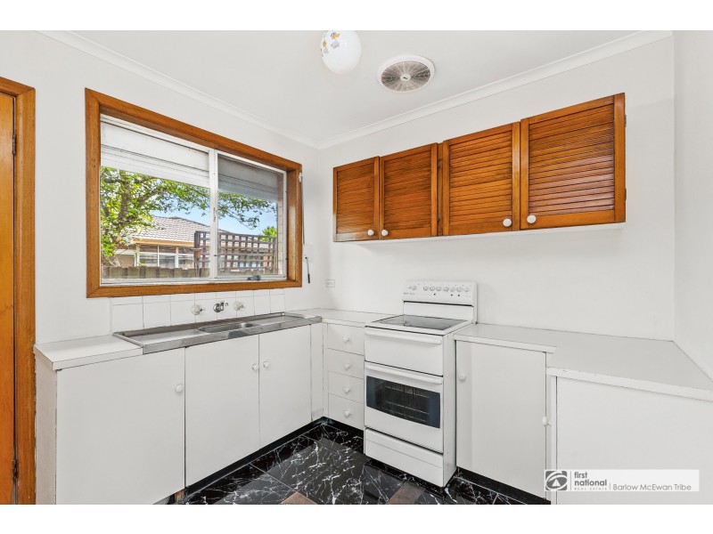 2/16 Bryan Avenue, Altona North VIC 3025