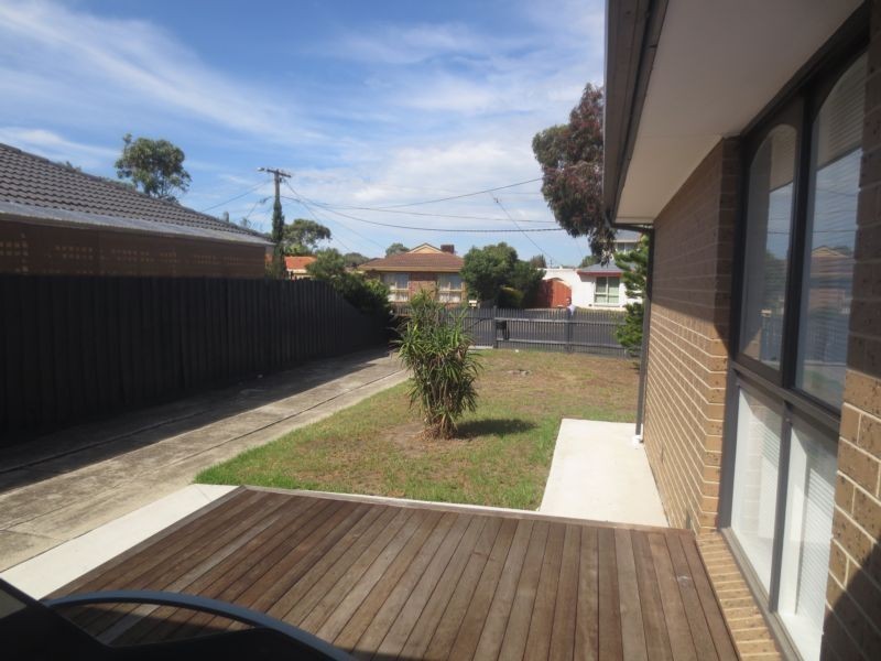 5 Stephenson Court, Altona Meadows VIC 3028