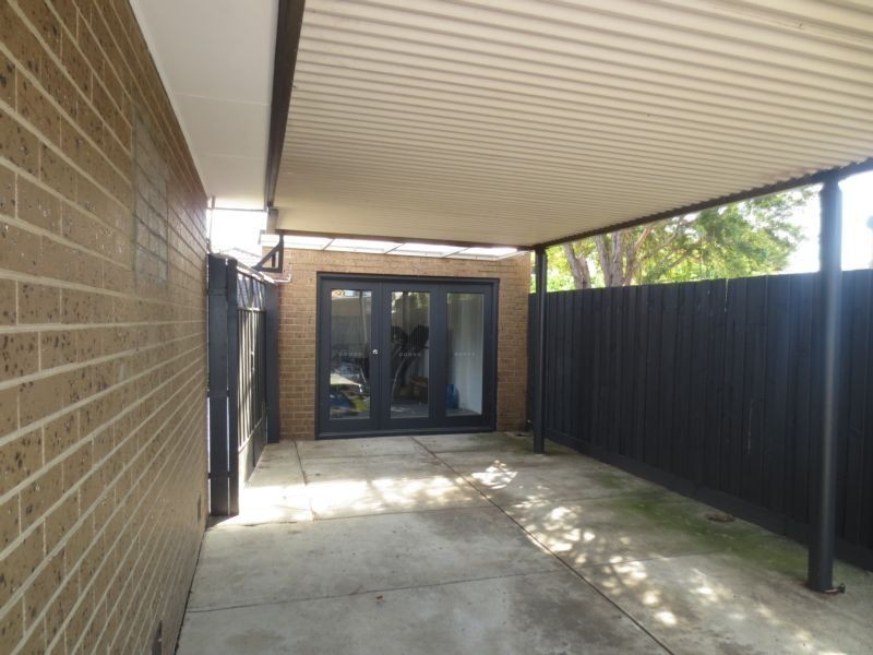 5 Stephenson Court, Altona Meadows VIC 3028