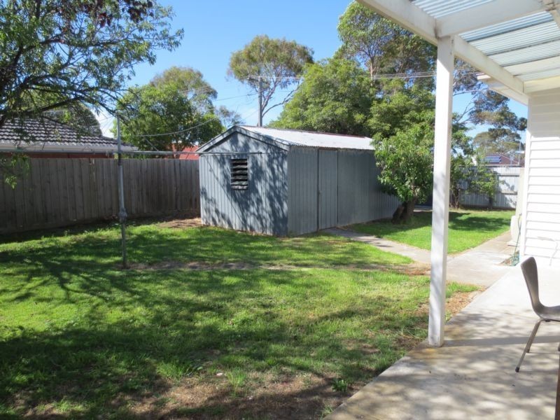 2 Karingal Street, Altona VIC 3018