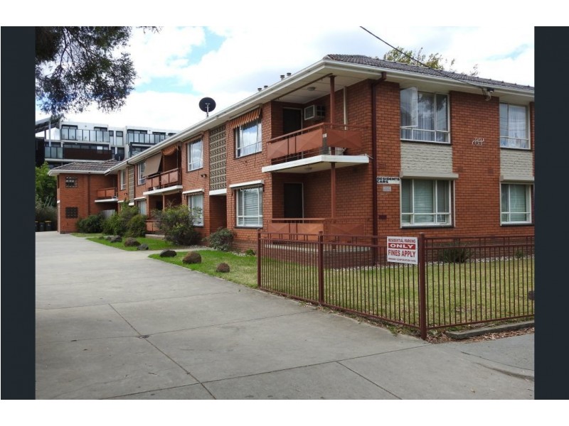 10/83 Railway Street North, Altona VIC 3018