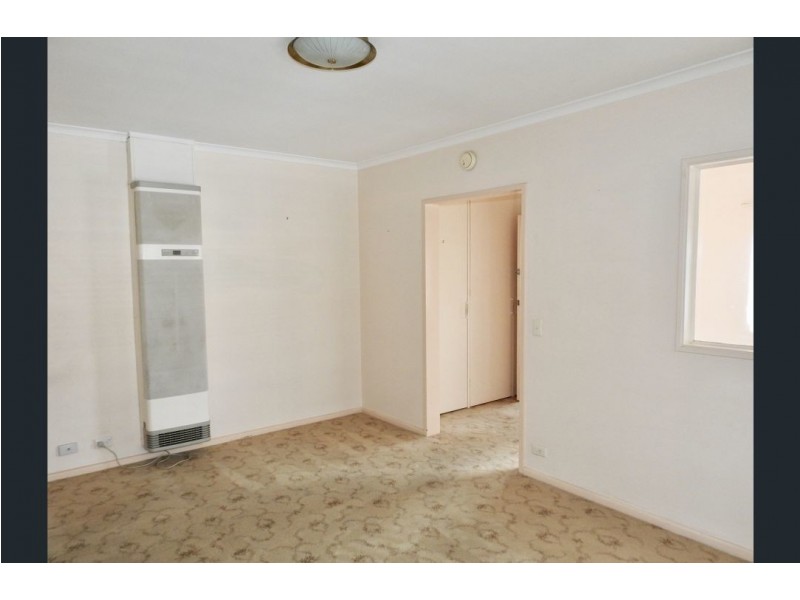 10/83 Railway Street North, Altona VIC 3018