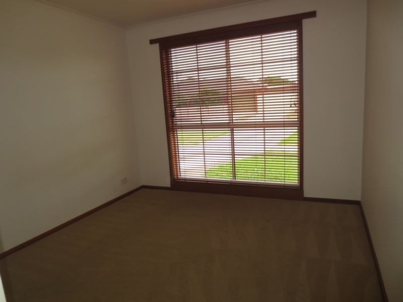 71A South Avenue, Altona Meadows VIC 3028