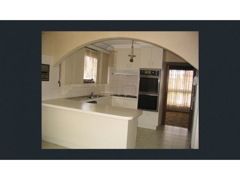 127 Victoria Street, Altona Meadows VIC 3028