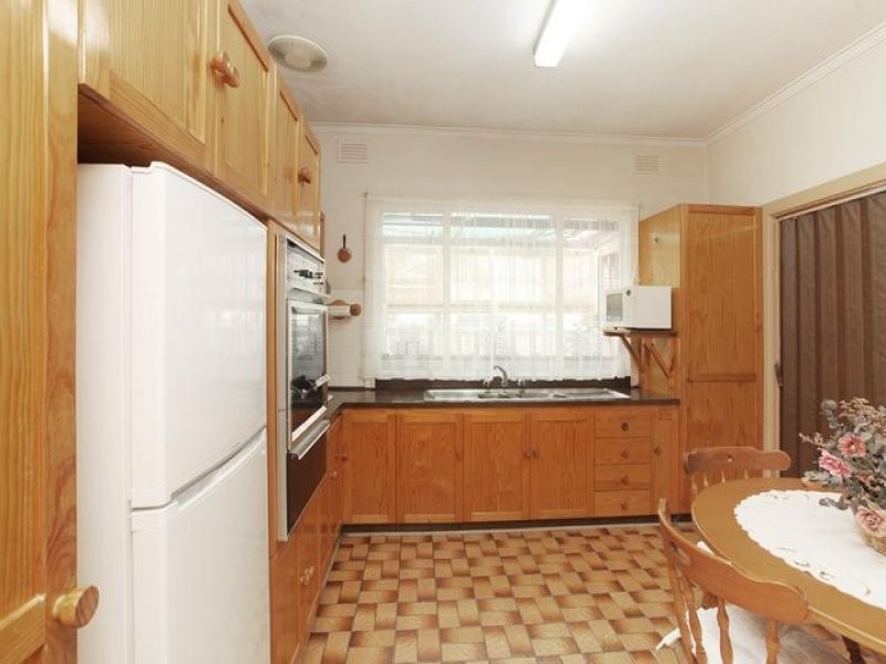 104 Blyth Street, Altona VIC 3018