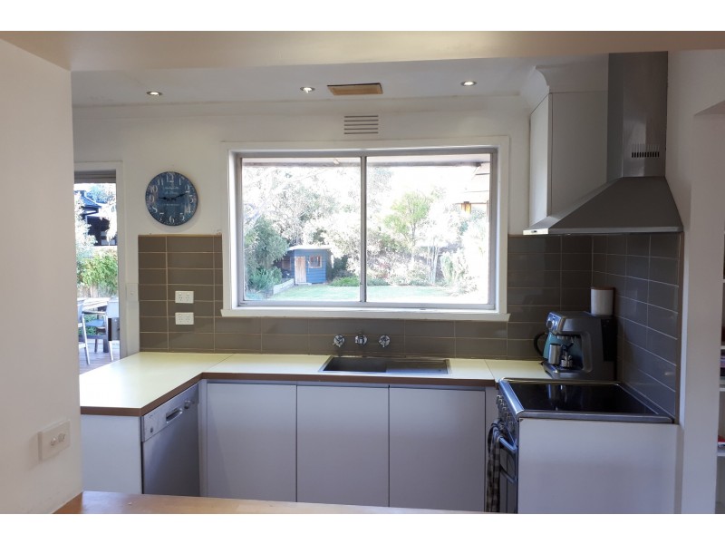 11 Cobham Street, Altona VIC 3018