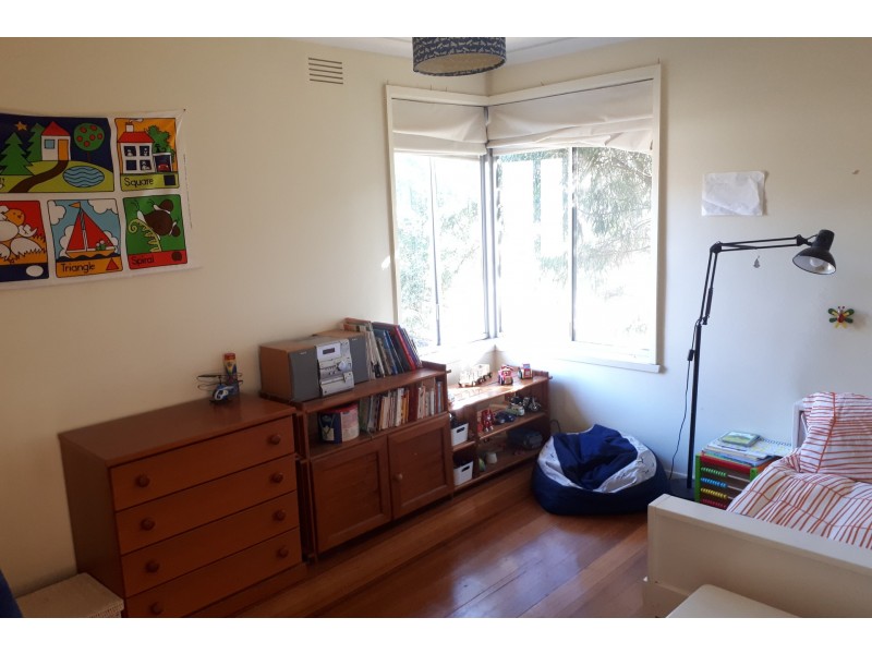 11 Cobham Street, Altona VIC 3018