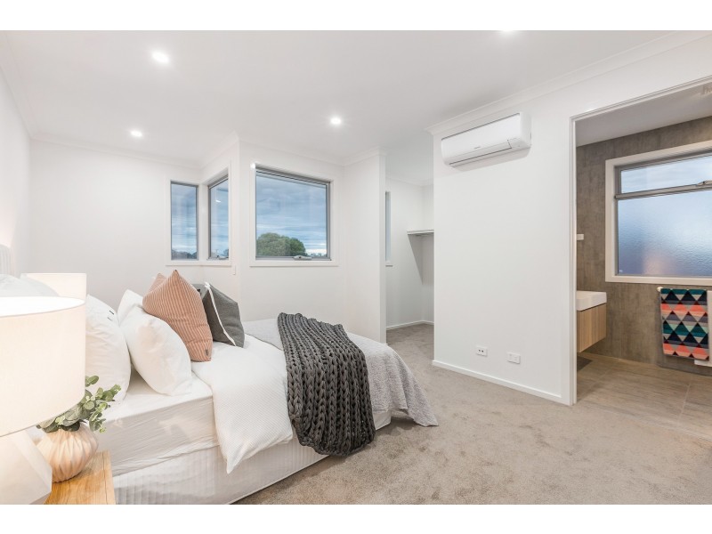 6A Finley Road, Altona VIC 3018