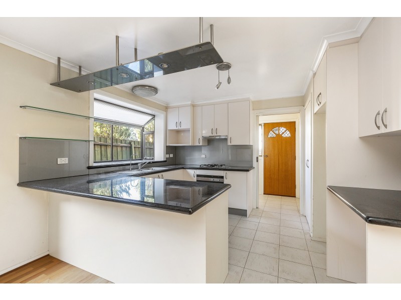 16 Queen Street, Seaholme VIC 3018