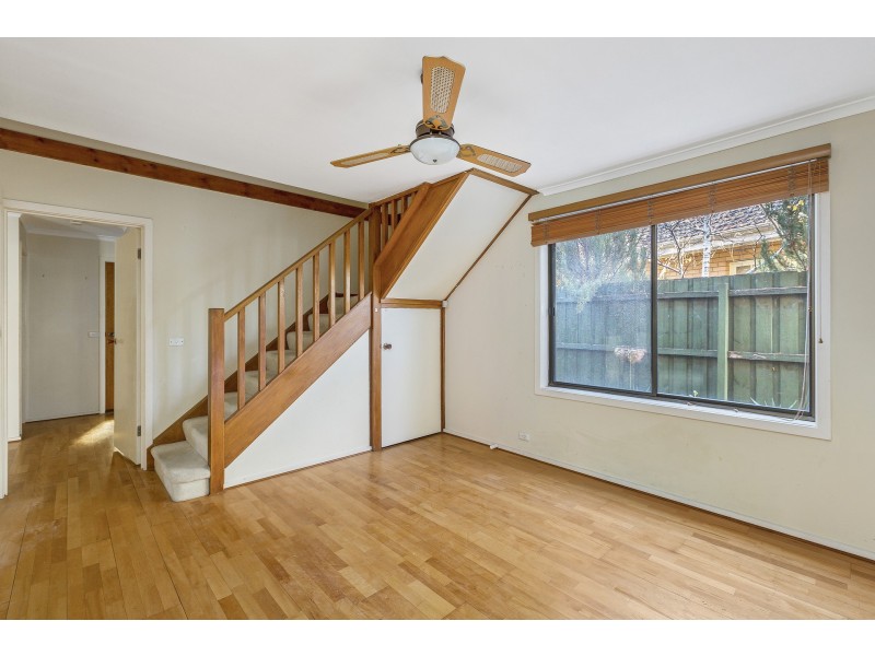 16 Queen Street, Seaholme VIC 3018