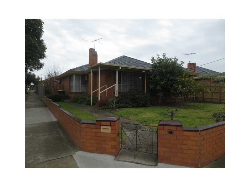 35 First Avenue, Altona North VIC 3025
