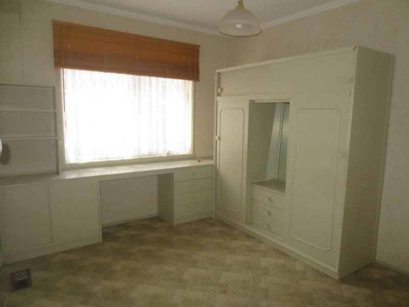 35 First Avenue, Altona North VIC 3025