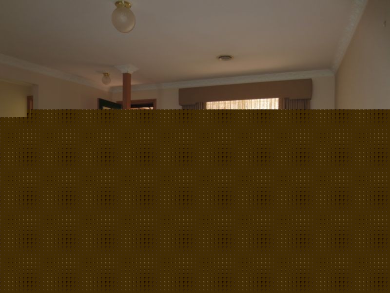 1/134 Civic Parade, Altona VIC 3018