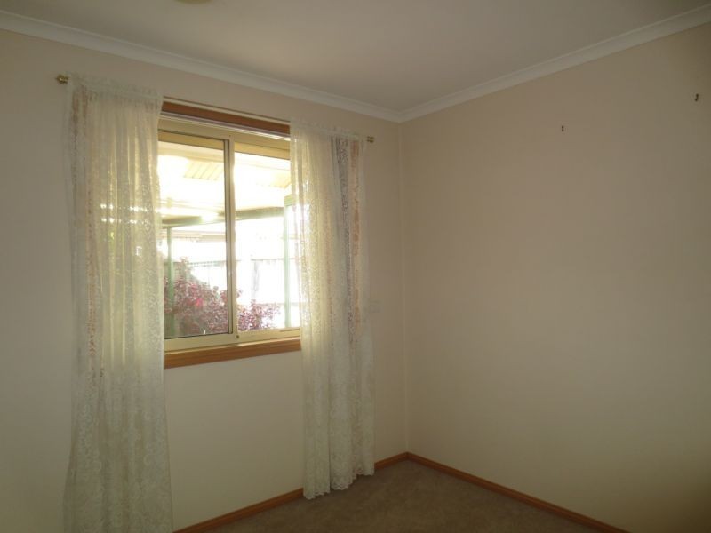 1/134 Civic Parade, Altona VIC 3018