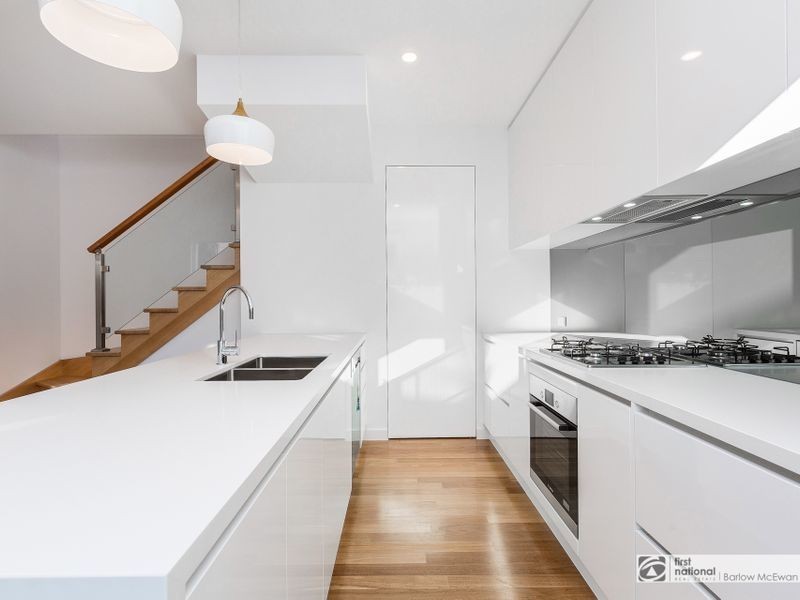 21B Rayner Street, Altona VIC 3018