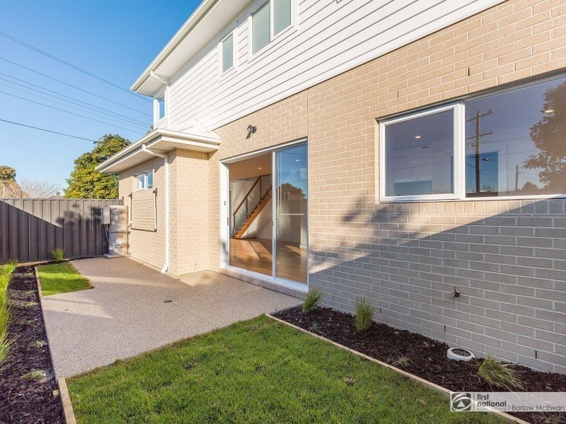 21B Rayner Street, Altona VIC 3018