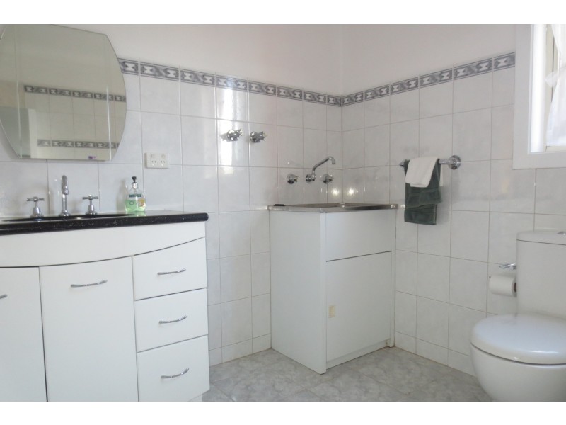 25 Ross Road, Altona North VIC 3025