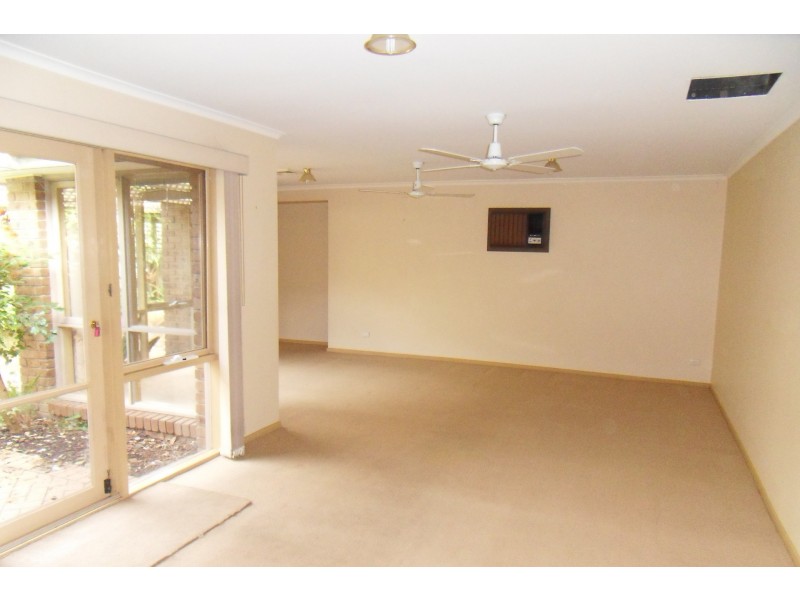 3 McAlpine Court, Altona VIC 3018