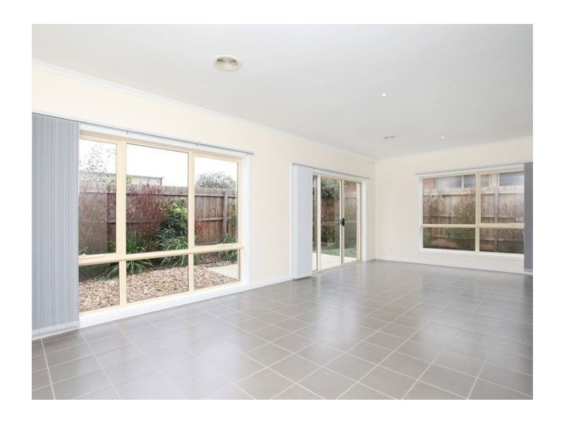 53 Strezlecki Gve, Altona Meadows VIC 3028