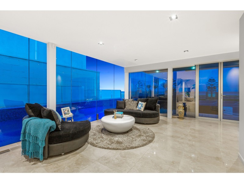 185 Esplanade, Altona VIC 3018