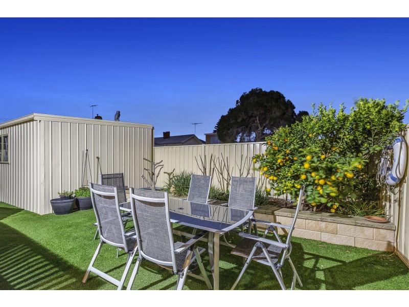 185 Esplanade, Altona VIC 3018