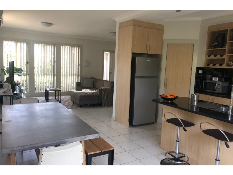 3/1 First Avenue, Altona North VIC 3025