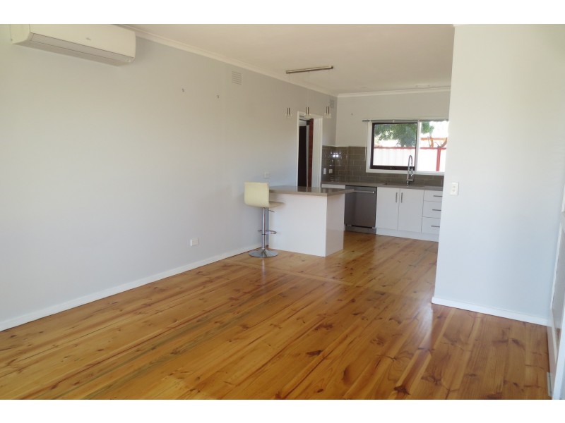 4/91 Queen Street, Altona VIC 3018