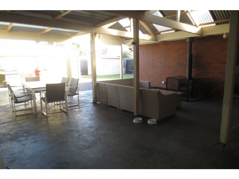 10 South Avenue, Altona Meadows VIC 3028