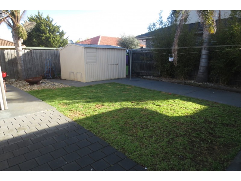 10 South Avenue, Altona Meadows VIC 3028