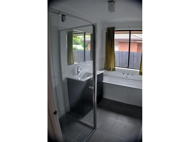 62 Epsom Street South, Altona Meadows VIC 3028