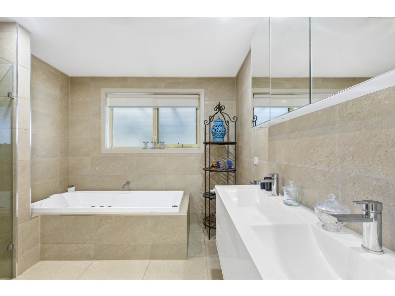 25 Waratah Street, Seaholme VIC 3018