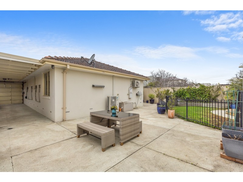 25 Waratah Street, Seaholme VIC 3018