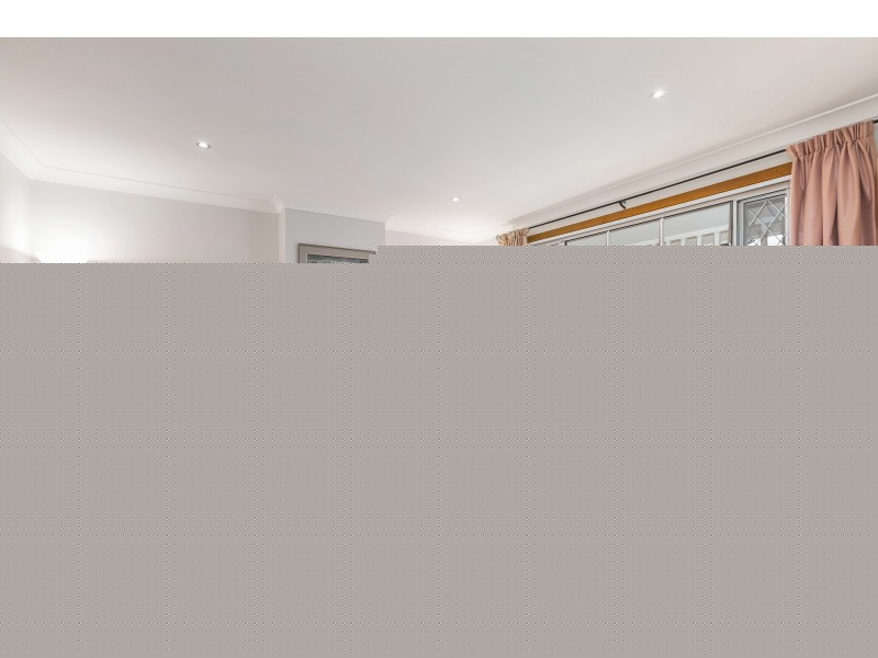 2/14 Webb Street, Altona VIC 3018
