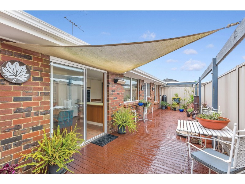 2/14 Webb Street, Altona VIC 3018