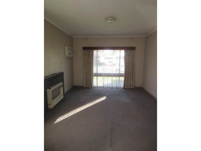 25 Stirling Avenue, Seaholme VIC 3018