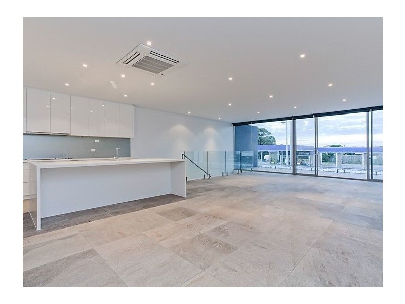 4/99 Pier Street, Altona VIC 3018