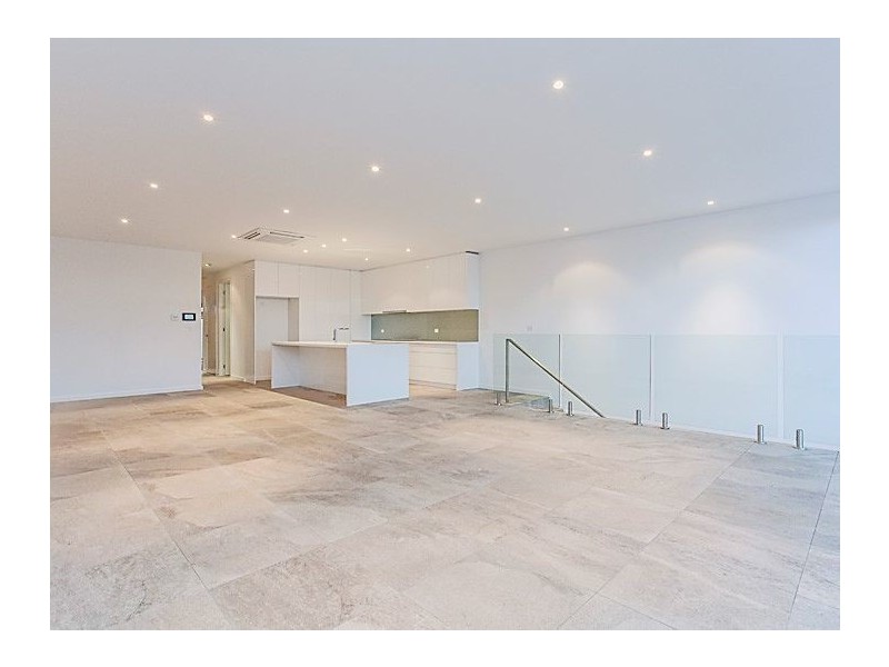 4/99 Pier Street, Altona VIC 3018