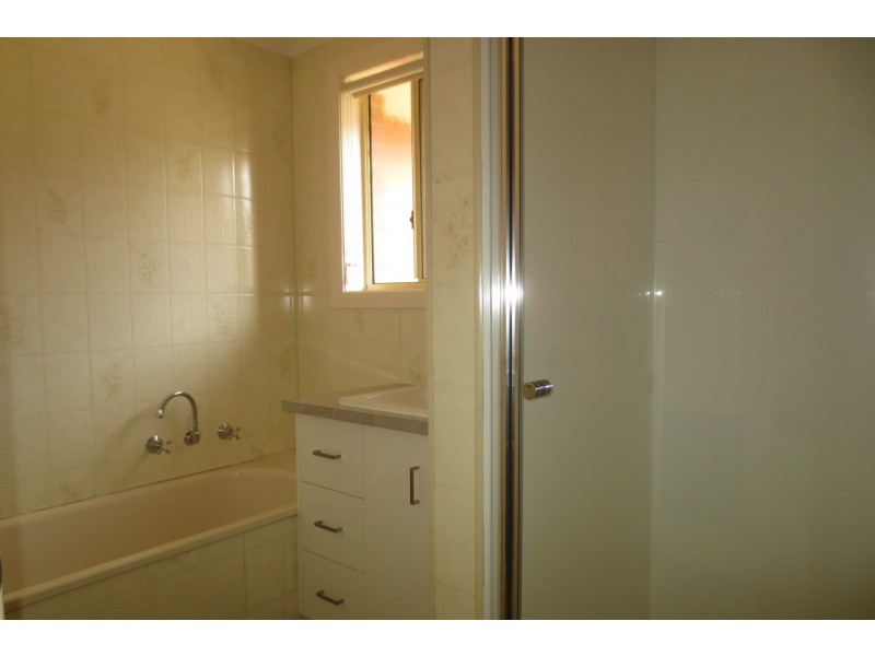 1A Tyrell Court, Altona Meadows VIC 3028