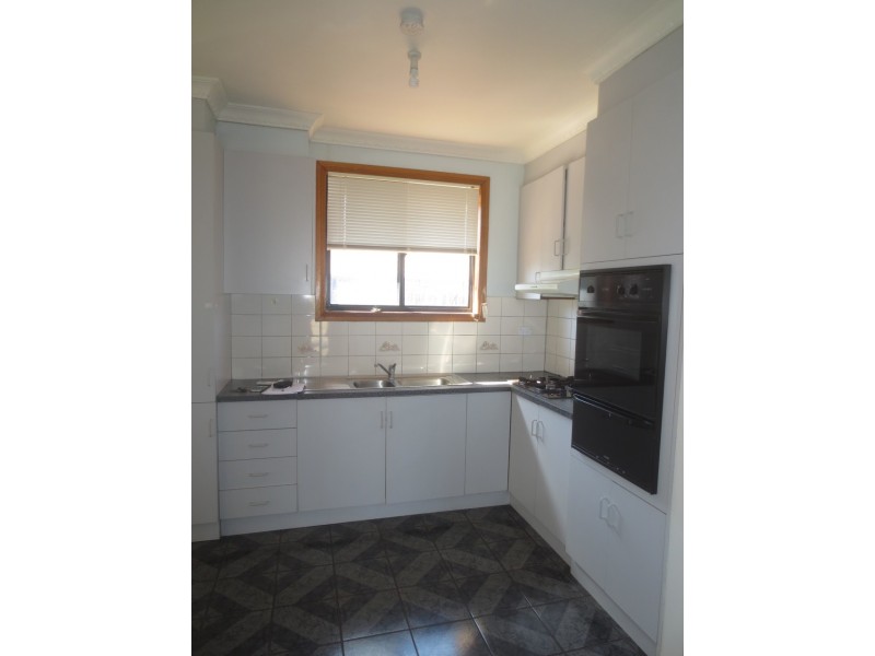 1B Locan Court, Altona Meadows VIC 3028