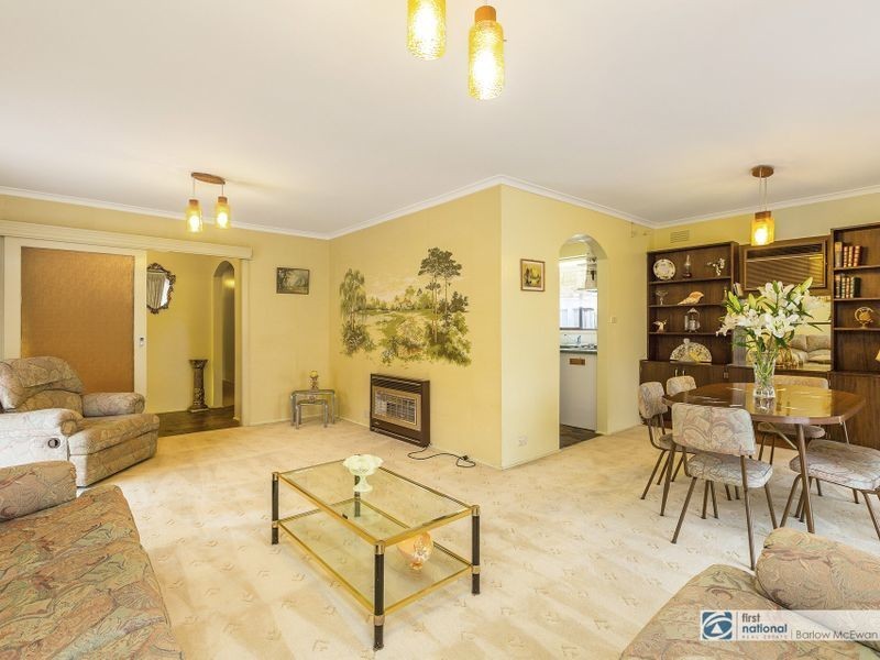 15 Merton Street, Altona Meadows VIC 3028