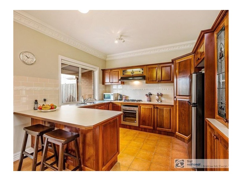 2/37 Curlew Avenue, Altona VIC 3018