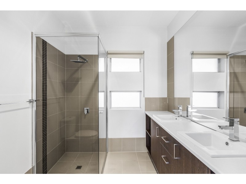 3/42 Davies Street, Altona VIC 3018