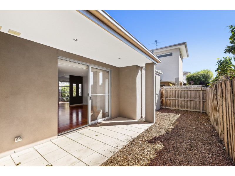 3/42 Davies Street, Altona VIC 3018