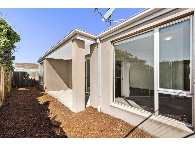 3/42 Davies Street, Altona VIC 3018