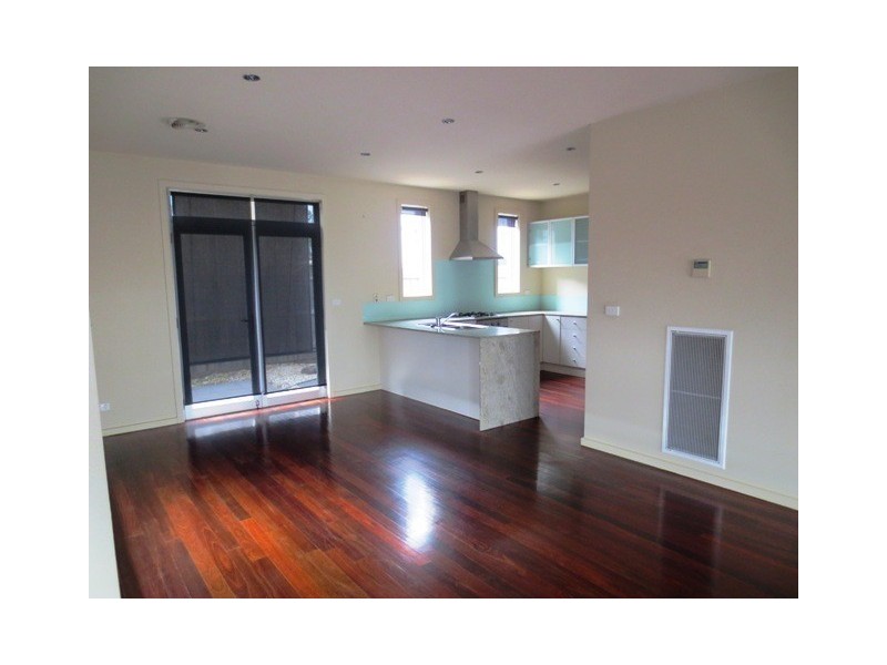 32B Rose Street, Altona VIC 3018